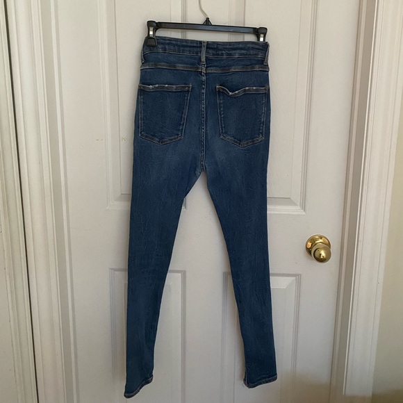 Zara Dark Wash Skinny Jeans (6) - Picture 3 of 4